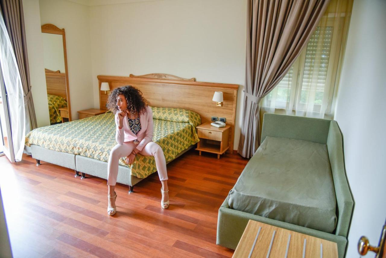 Hotel Park 108 Sport&Wellness Lorica Dış mekan fotoğraf