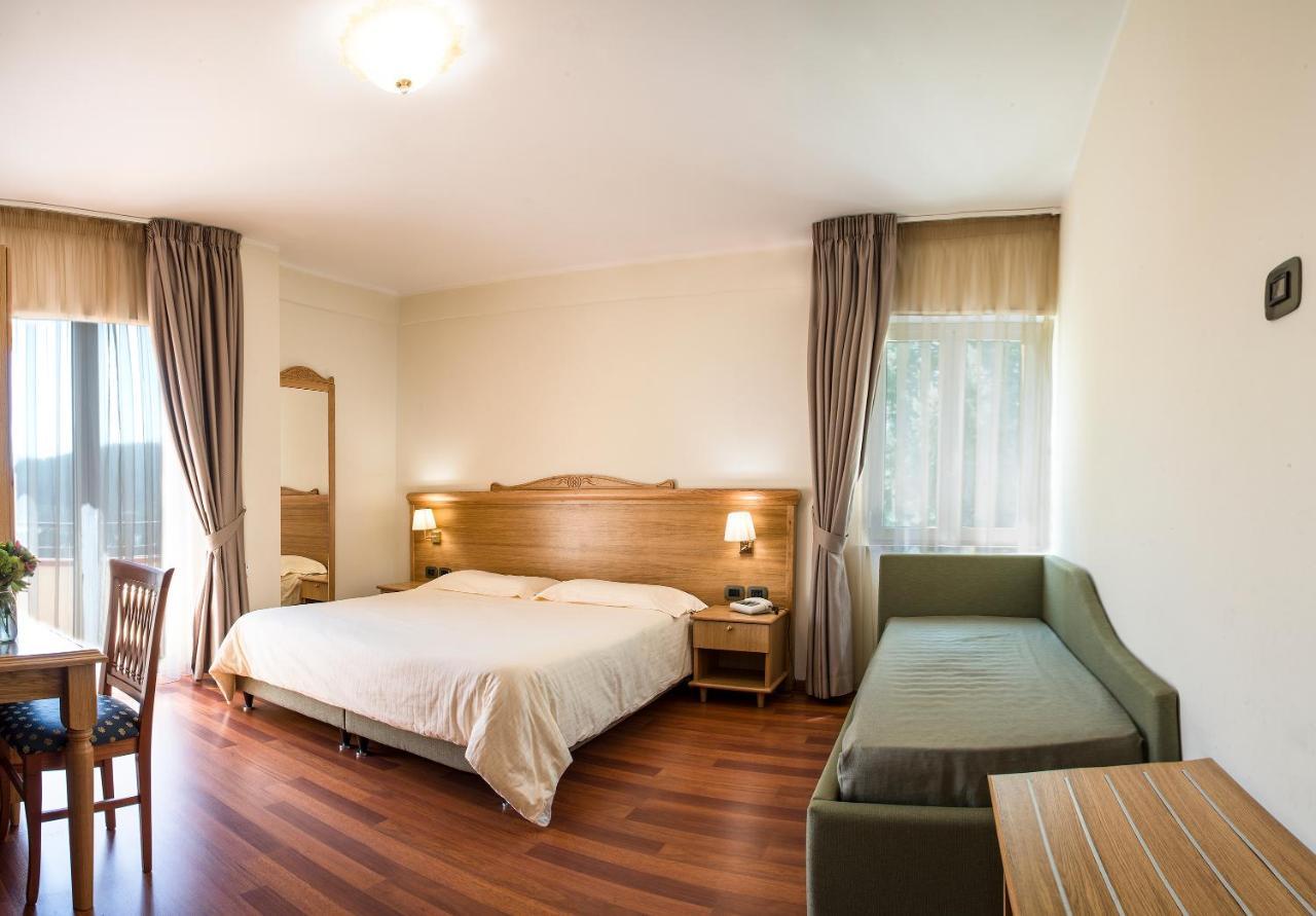Hotel Park 108 Sport&Wellness Lorica Dış mekan fotoğraf